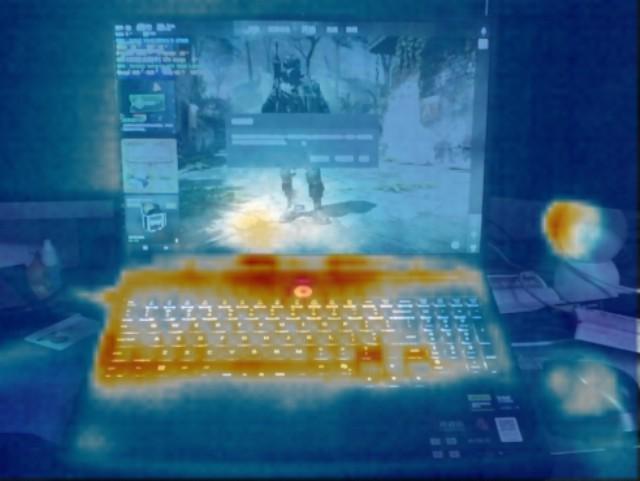 九游app：散热好、噪音低、性能强！AI高静游戏本联想拯救者Y9000P评测(图6)