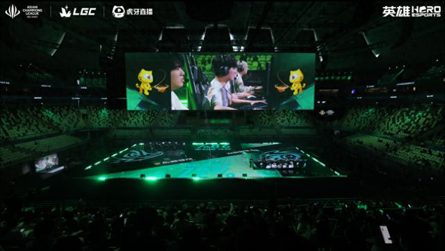 九游娱乐：赛制革新+AI加持虎牙传奇杯S3背后藏着怎样的电竞全球化新探索(图1)