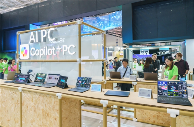 九游app：宏碁Computex展示完整AIPC生态体系和最新创新科技成果(图3)