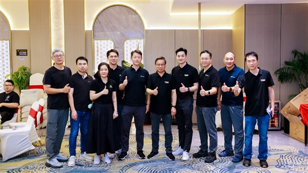 九游娱乐：冰龙18载 叛客新纪元！映众、电竞叛客RTX 50系列新品品鉴会圆满收官(图3)
