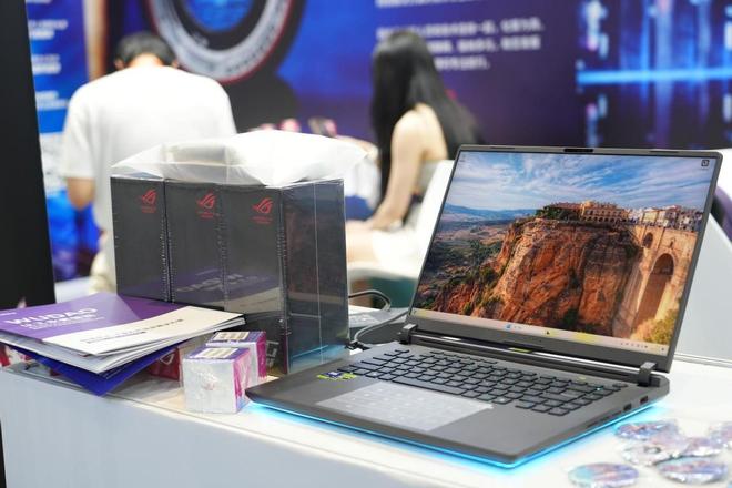 华硕亮相工博会ROG枪神9 PLUS重塑专业电竞本标杆(图8)