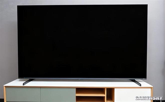 海信E7Q真机首测：画质太强了 AI 画质芯片让电视首次有“器灵”(图1)