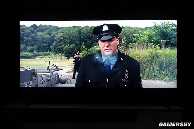 海信E7Q真机首测：画质太强了 AI 画质芯片让电视首次有“器灵”(图12)