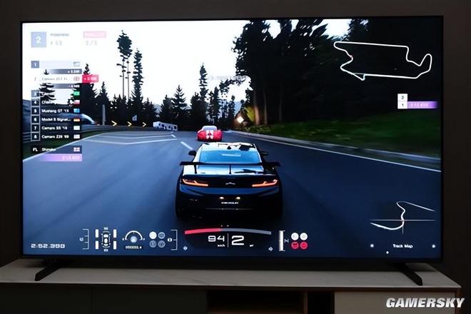 海信E7Q真机首测：画质太强了 AI 画质芯片让电视首次有“器灵”(图17)