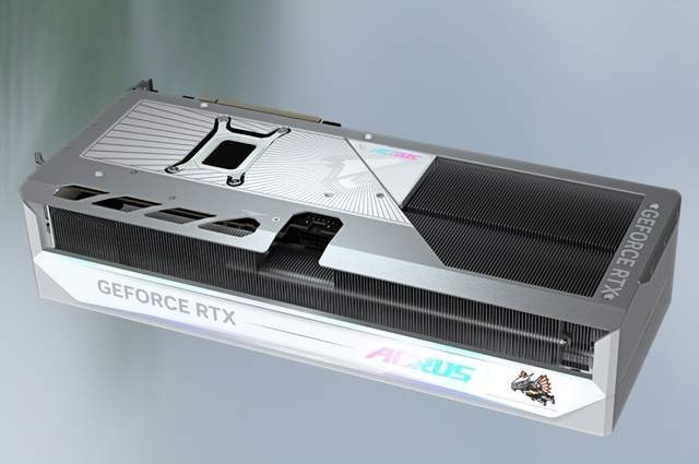 纯白旗舰新标杆!技嘉X870E X3D电竞冰雕主板性能首测(图16)