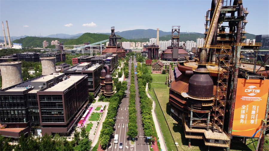 马斯克携AI“约战”世界顶尖电竞团队 T1！(图1)