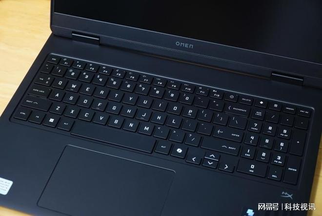 九游app：引领革新 OMEN暗影精灵11获年度电竞首选游戏本奖(图5)