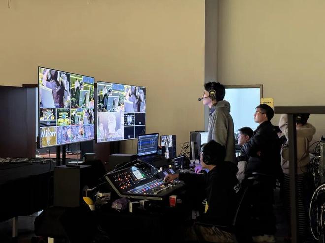 九游app：顶尖战队集结！《反恐精英2》“虚空大师赛”总决赛在嘉定举行(图3)