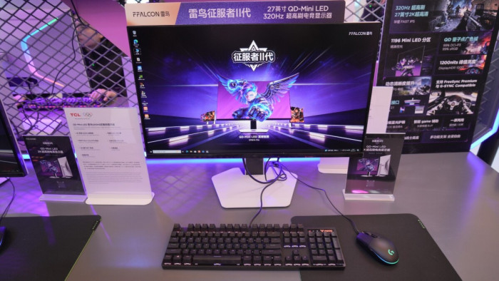 九游app：AWE 2026：雷鸟电竞显示器第四代液晶电视双品类线下首秀(图3)